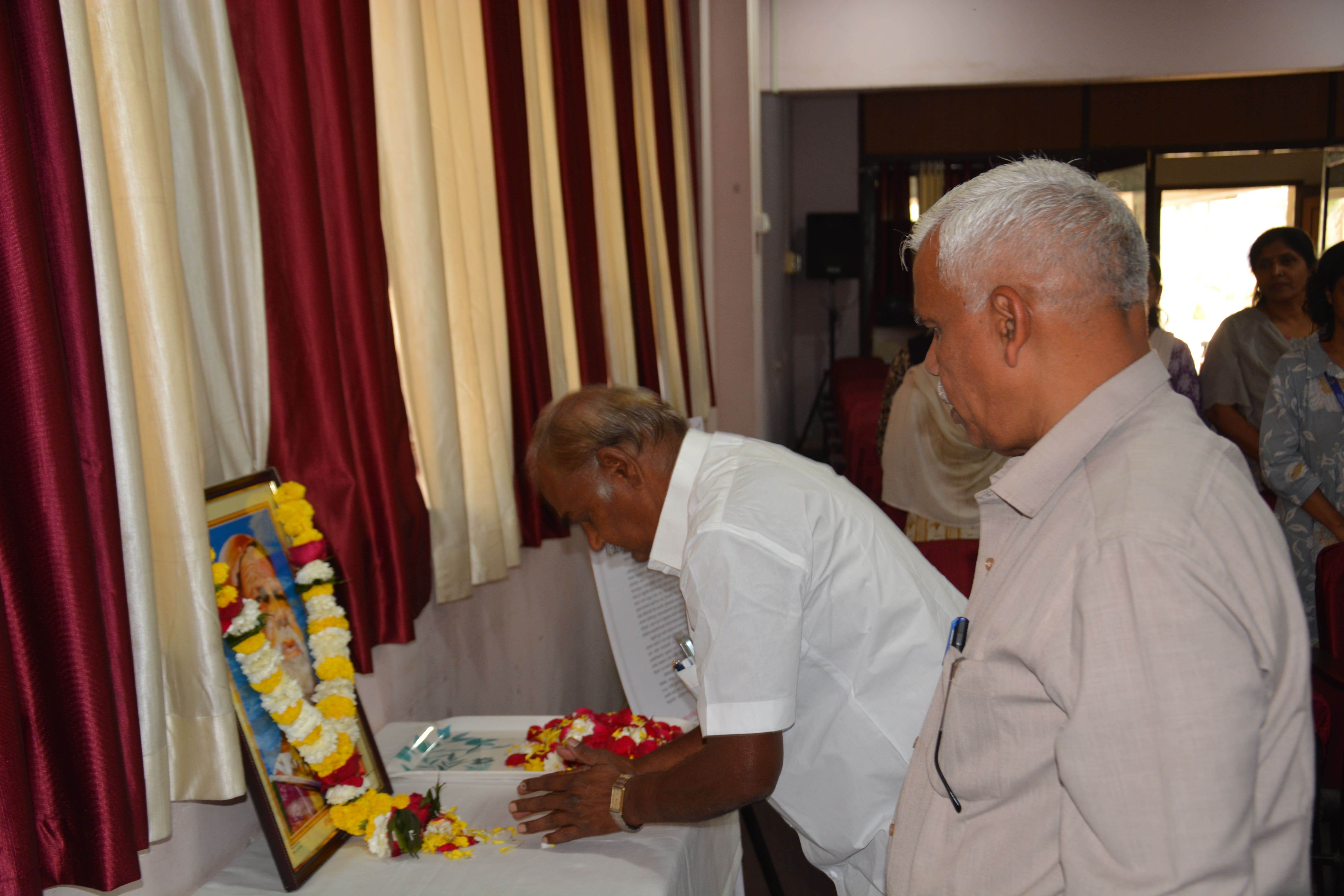 Photos for Sant Gadge Baba Jayanti celebration at MAFSU h.q (3).jpg